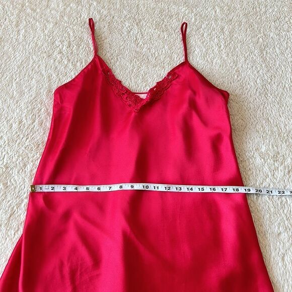 Vintage red slip nightgown size 1X - Picture 14 of 16